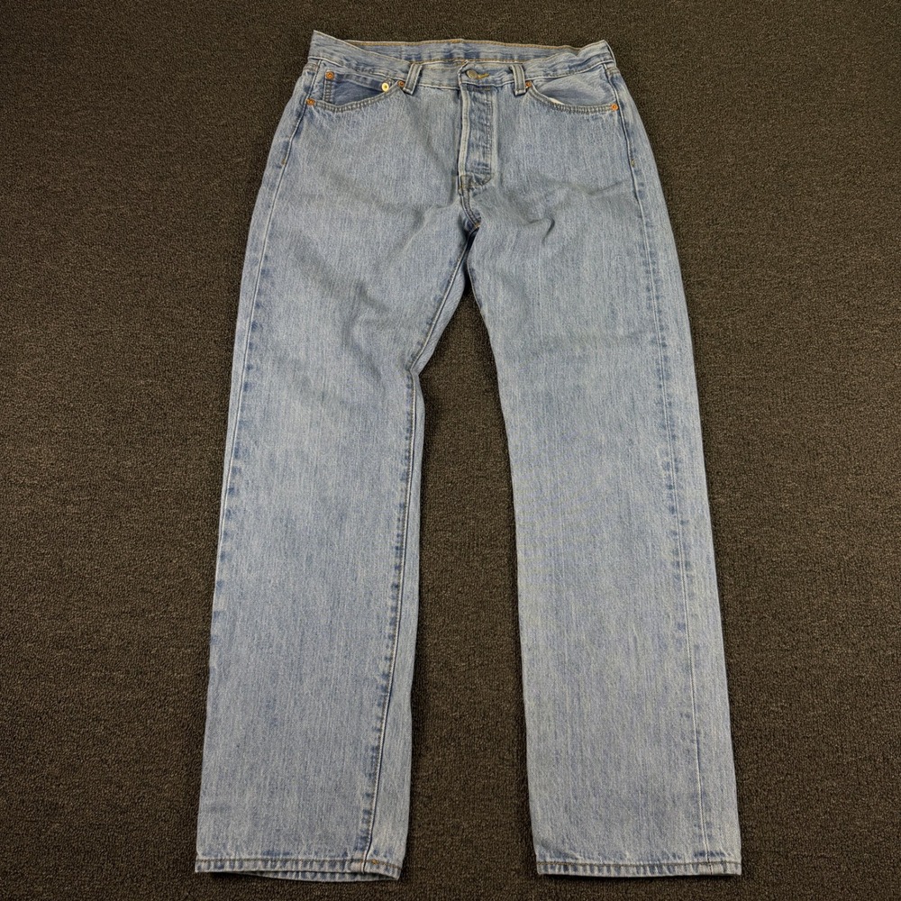 Levis Jeans Mens 33x32 501 Original Light Blue Straight Leg EUC